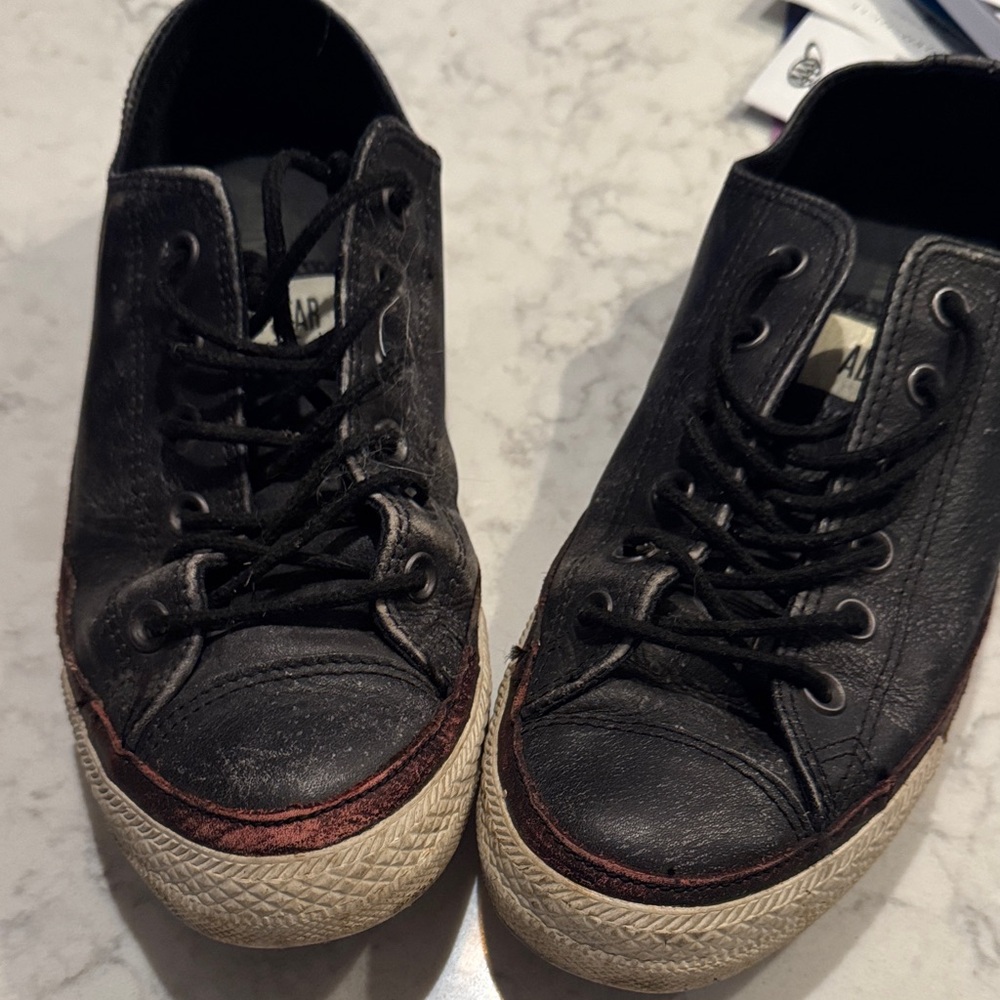 Black converse, leather Men's Shoes
